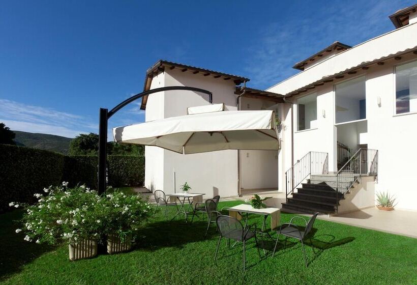 هتل Villa Smeraldo