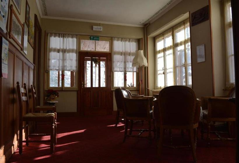 בית מלון כפרי Villa Tedaldi