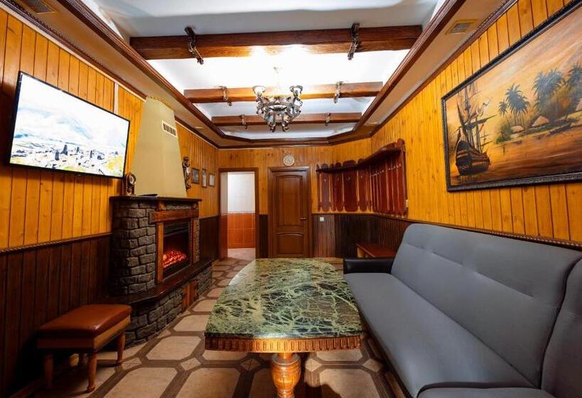 هتل Villa Turistica Oasis