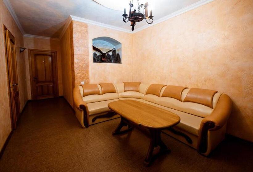 هتل Villa Turistica Oasis