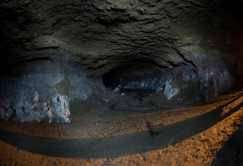 Kokopo Beach Bungalow Resort