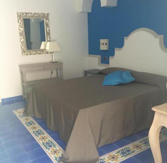 La Pineta Hotel Beach & Spa