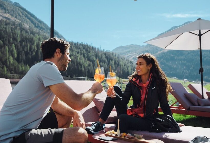 Latemar   Hotel Suites Spa