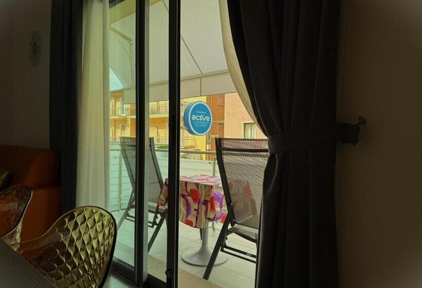 レジデンス Gardesana Active Apartments