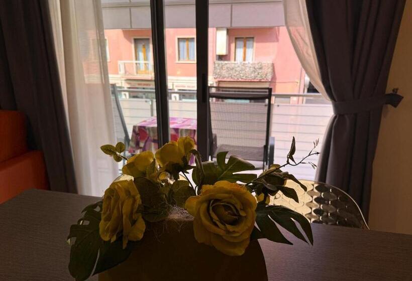 レジデンス Gardesana Active Apartments