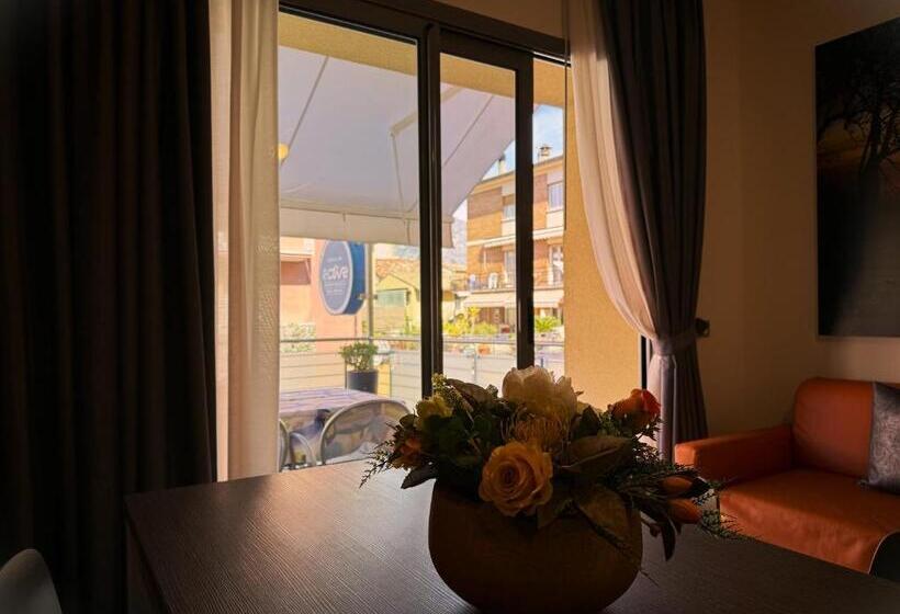 レジデンス Gardesana Active Apartments