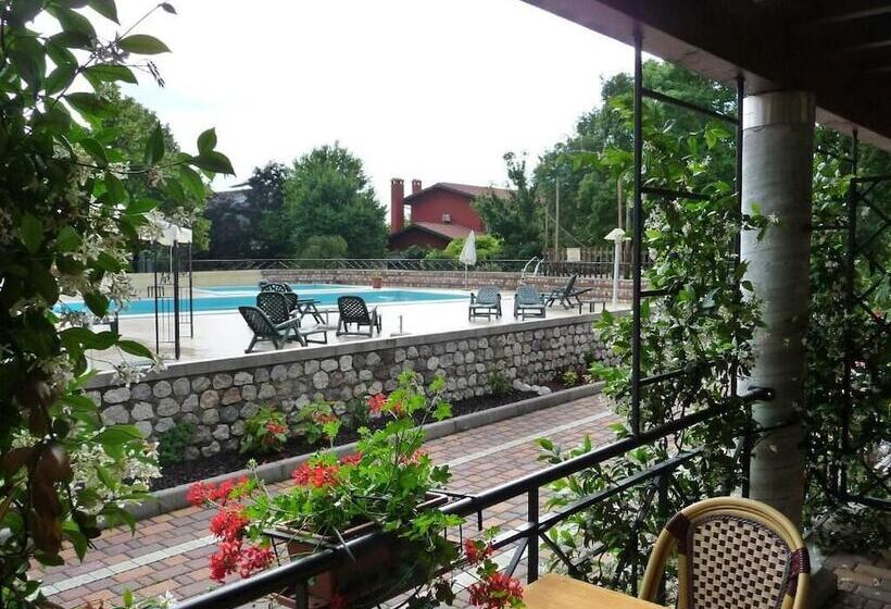 リゾートホテル Gelindo Dei Magredi