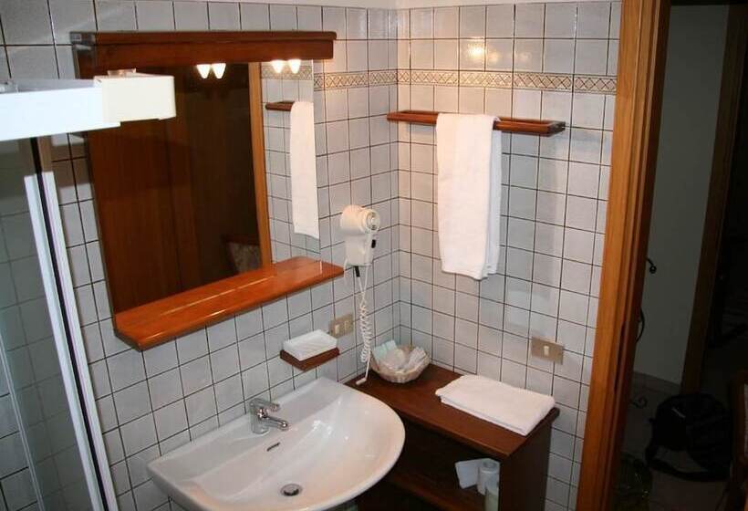 リゾートホテル Gelindo Dei Magredi