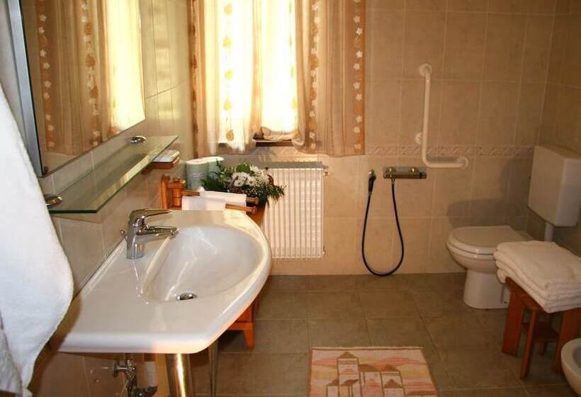 リゾートホテル Gelindo Dei Magredi