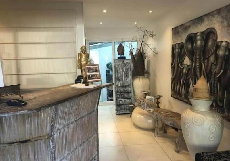 استراحتگاه Résidence Marina Beach