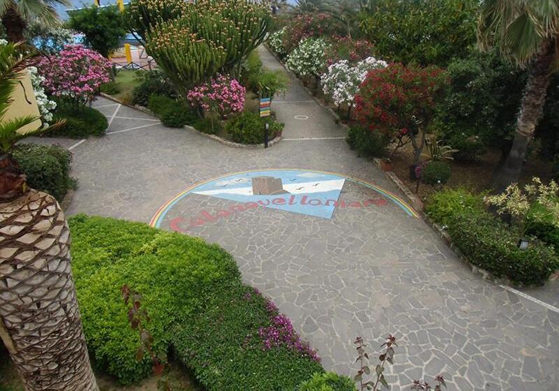 渡假胜地 Villaggio Hotel Club Calanovellamare