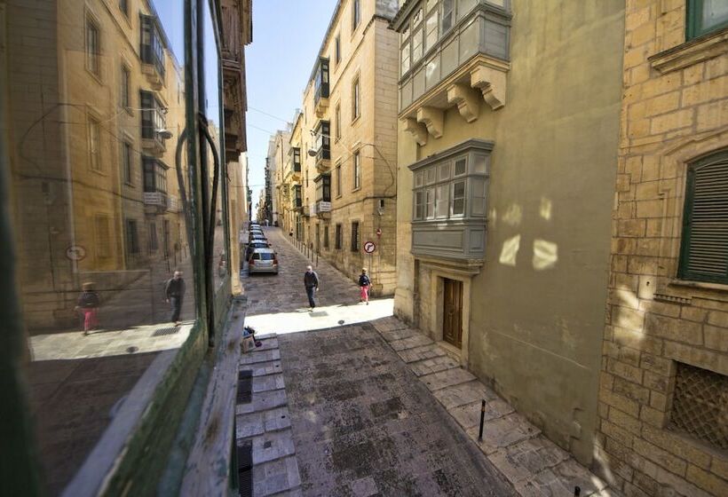 Vallettastay Dormitory Shared Hostel