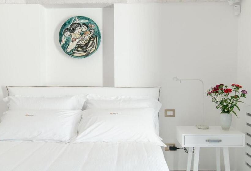 צימר Borgofreddo Luxury Suite