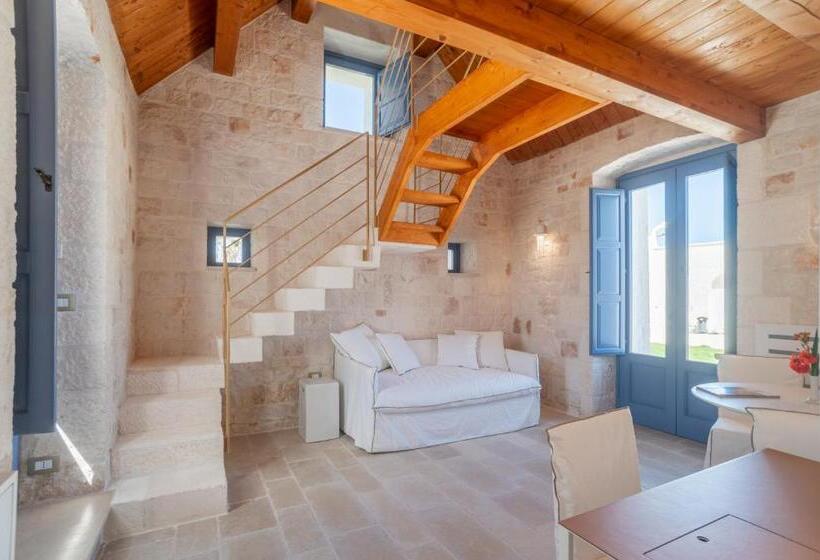 تختخواب و صبحانه Borgofreddo Luxury Suite