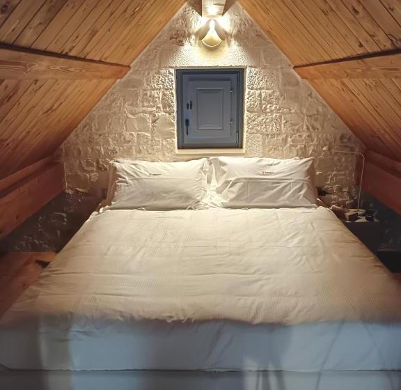 צימר Borgofreddo Luxury Suite