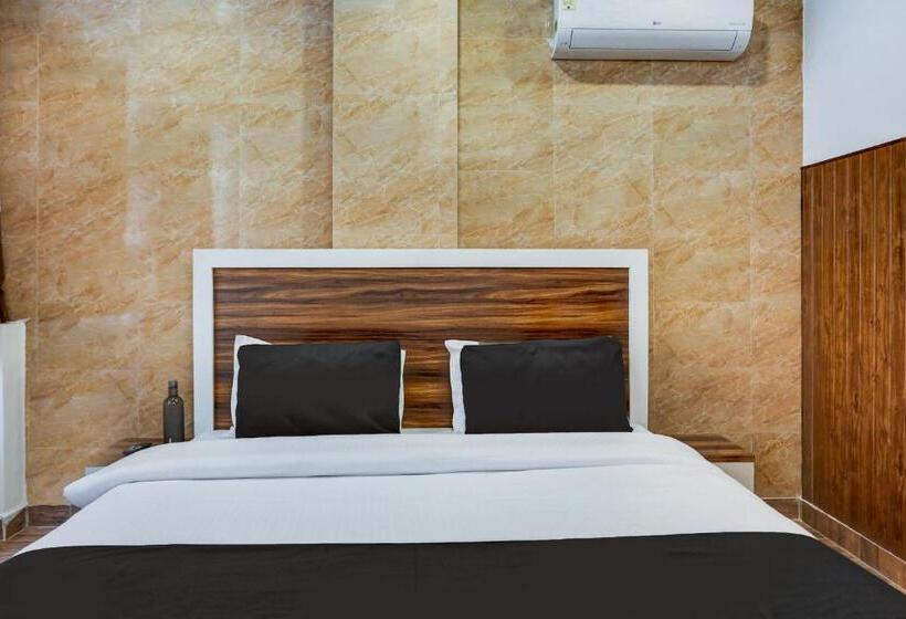 Super Collection O Hotel Walk Inn