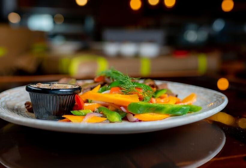 Grik Hotel   Entebbe