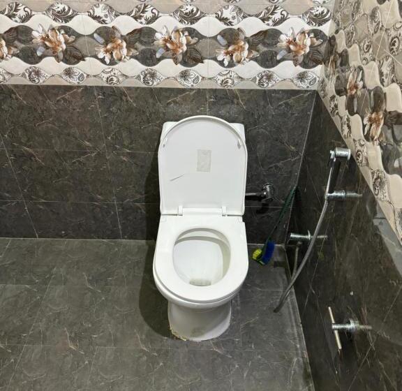 Отель Freya Luxuria