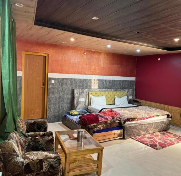 Отель Freya Luxuria