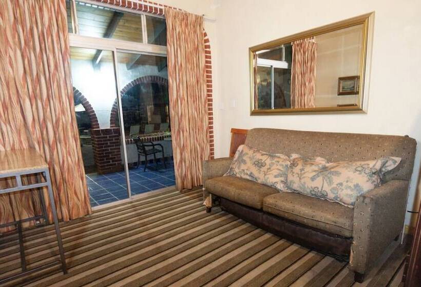 בית מלון כפרי Hacienda Corteza