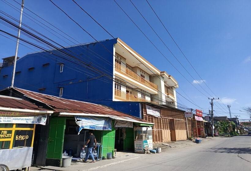 בית מלון כפרי Oyo 93764 Homestay Citra