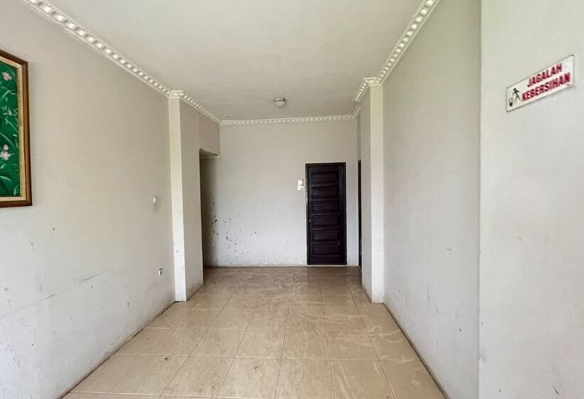 בית מלון כפרי Oyo 93764 Homestay Citra