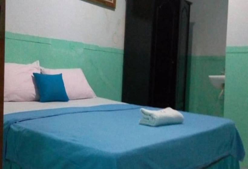 هتل Oyo 93775 Nilam Guest House