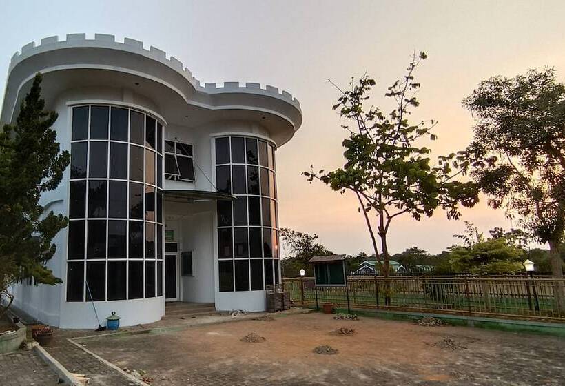 فندق Oyo 93775 Nilam Guest House