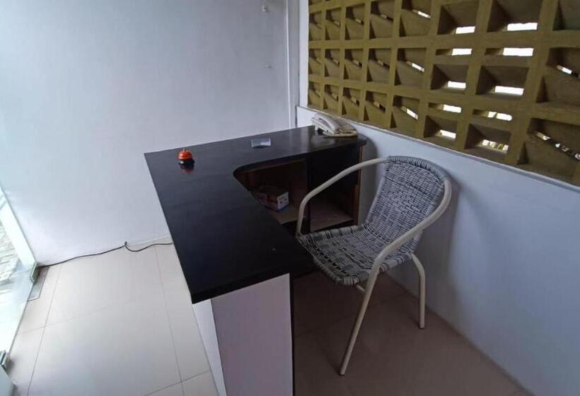 ホテル Oyo 93779 Bumi Tenang Homestay