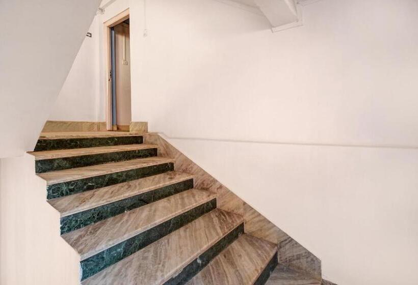 호텔 Oyo Flagship Shillong Homestay