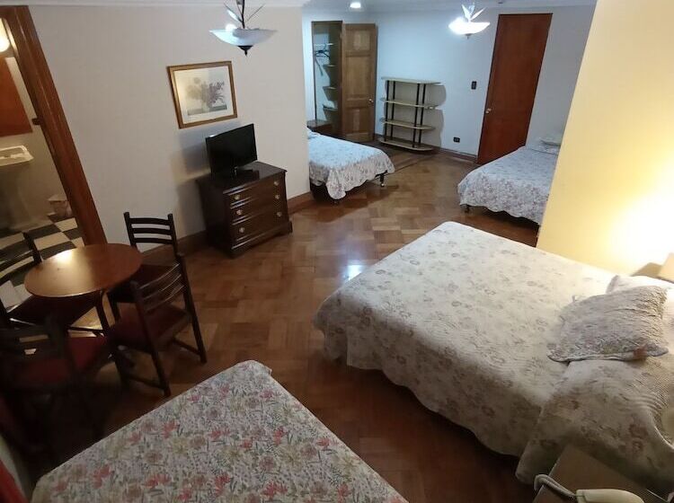 בית מלון כפרי Paris Ltda