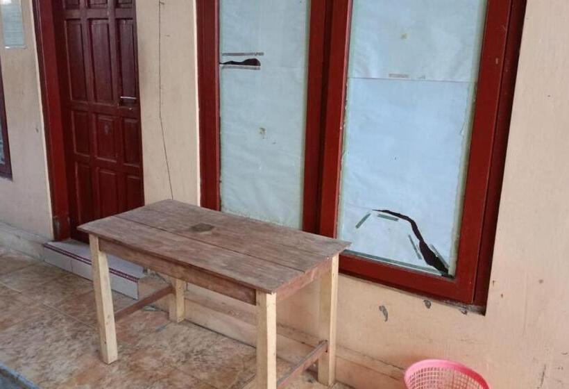 فندق Spot On 93712 Vanda Family