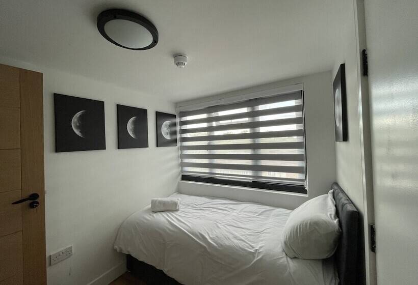 Отель The Barrington