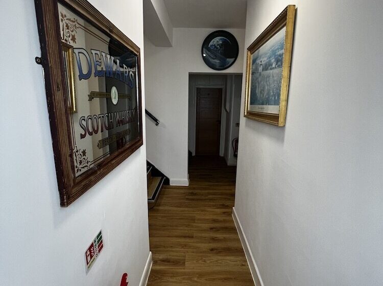 Отель The Barrington