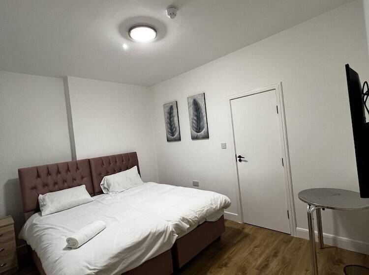 Отель The Barrington