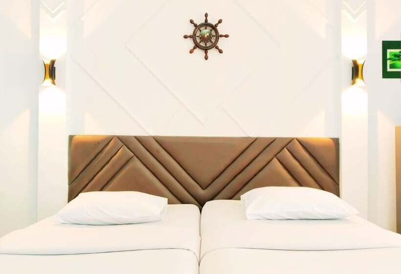 New Gondangdia Powered By Cocotel