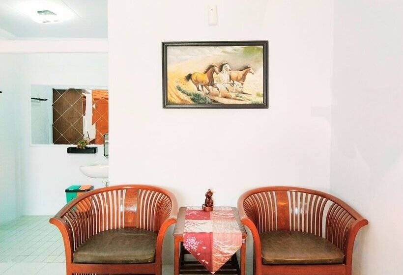 New Gondangdia Powered By Cocotel