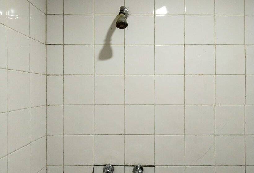 New Gondangdia Powered By Cocotel