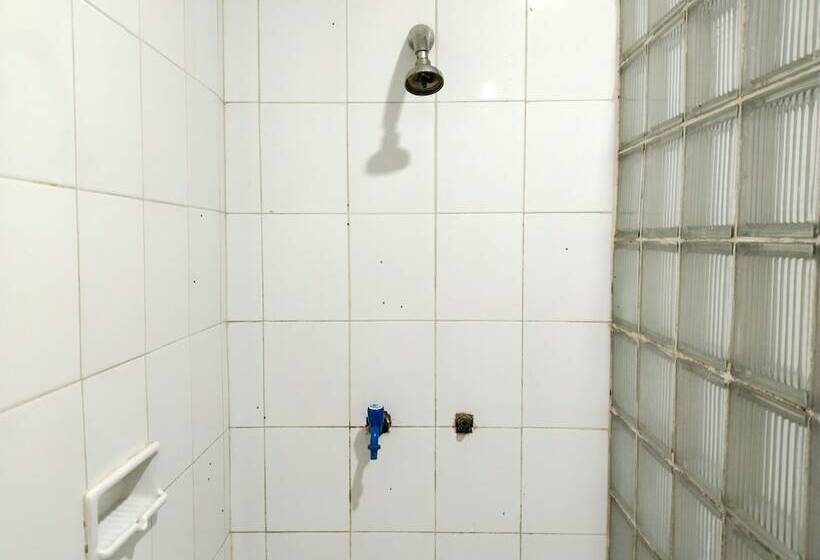 New Gondangdia Powered By Cocotel