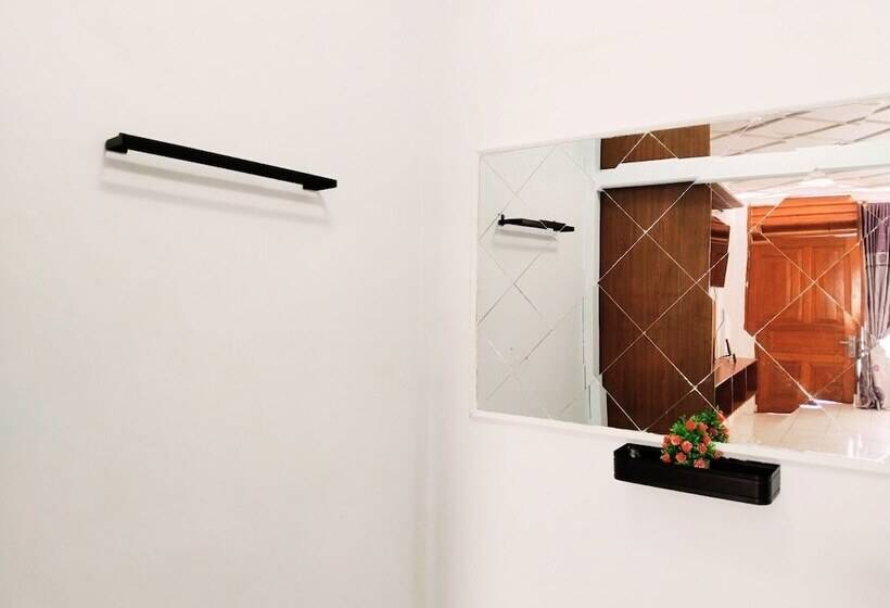 New Gondangdia Powered By Cocotel