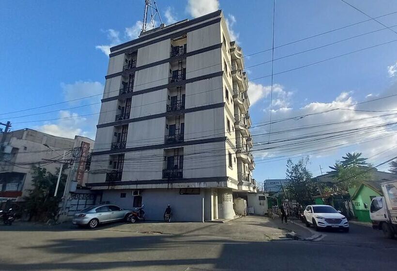 Oyo 1066 Dorotello Apartelle