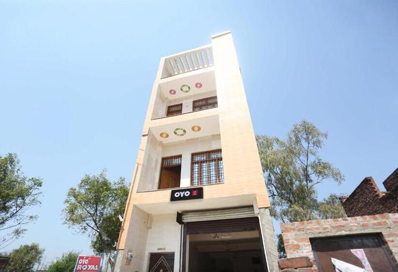 Oyo Flagship Hotel Royal Palace