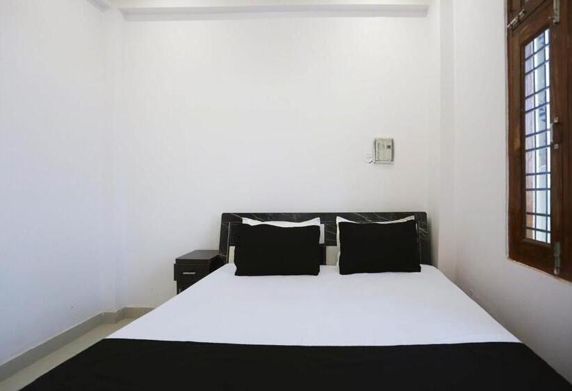 Oyo Flagship Hotel Royal Palace