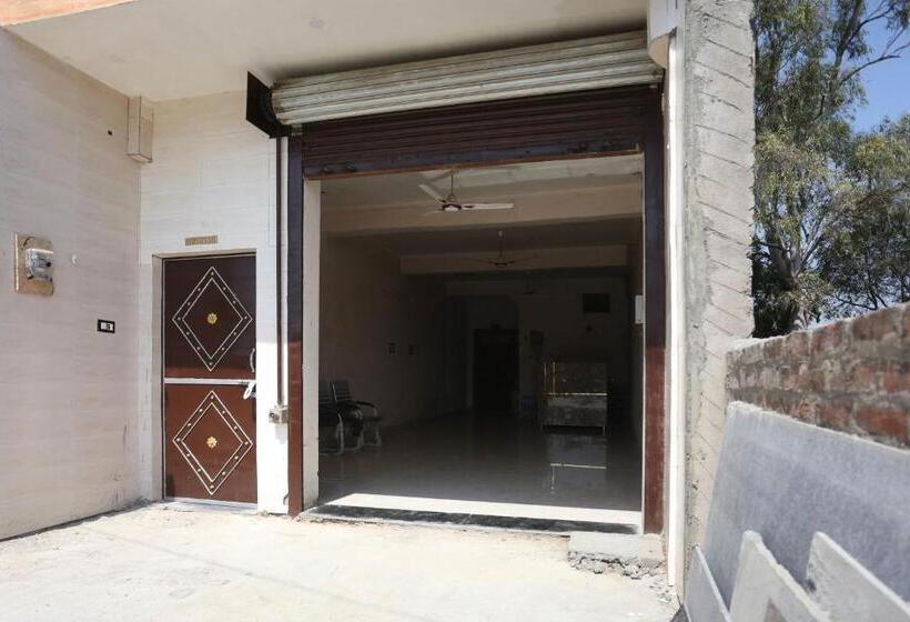 Oyo Flagship Hotel Royal Palace