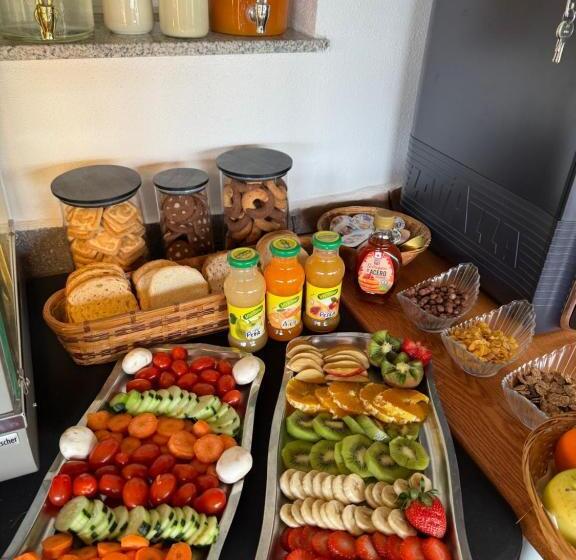 Pensjonat Iloghe Di Marras