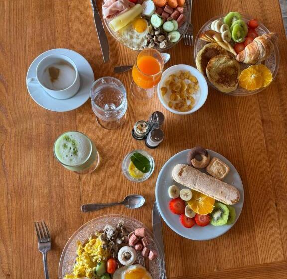 Pensjonat Iloghe Di Marras