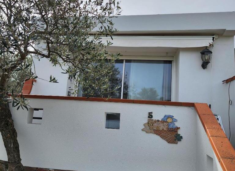 Pensjonat Iloghe Di Marras