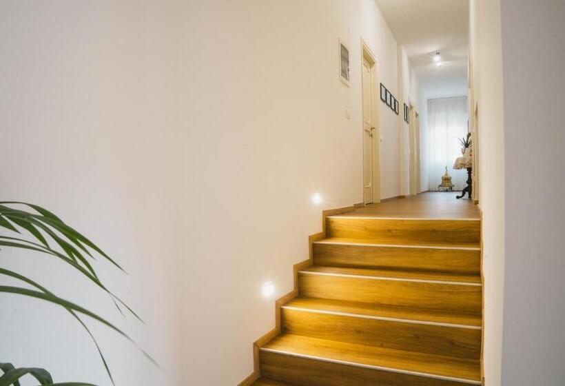 פנסיון Lucignolo