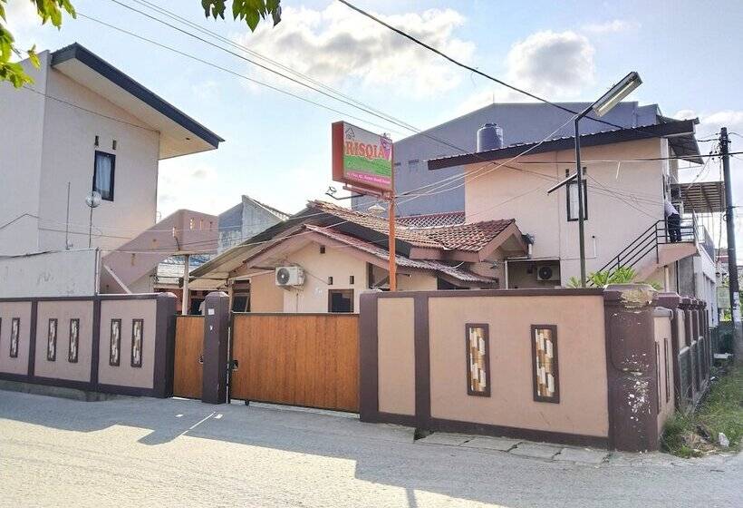 Risqia Homestay Syariah By Cocotel