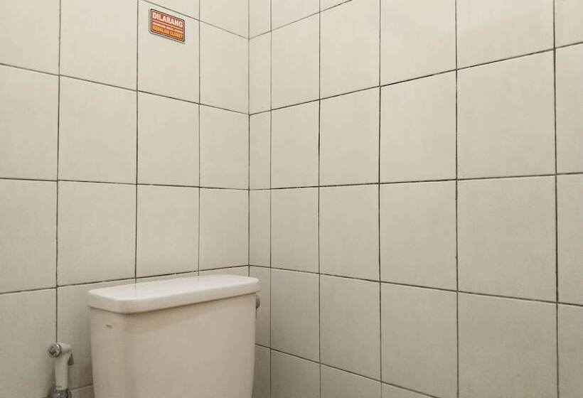 Risqia Homestay Syariah By Cocotel